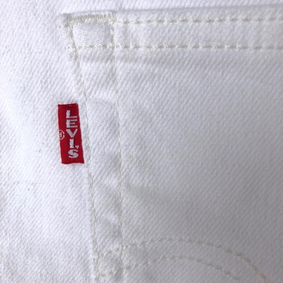 Levi’s Premium Wedgie Skinny Distressed Size 24W White Crop High Waist - Picture 11 of 16